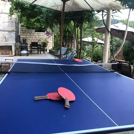 Ferienhaus Secret Paradise-holiday With Hot Tub And Bbq